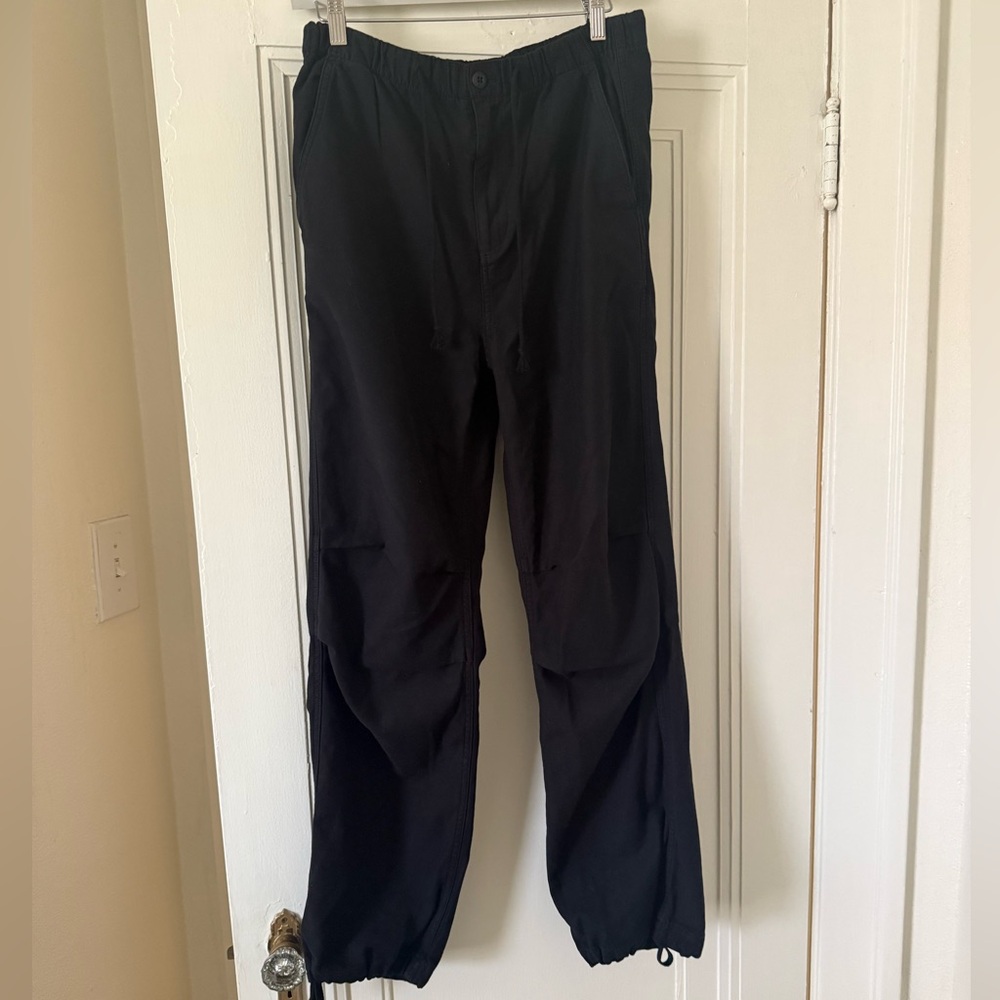 Aritzia Cargo Pants